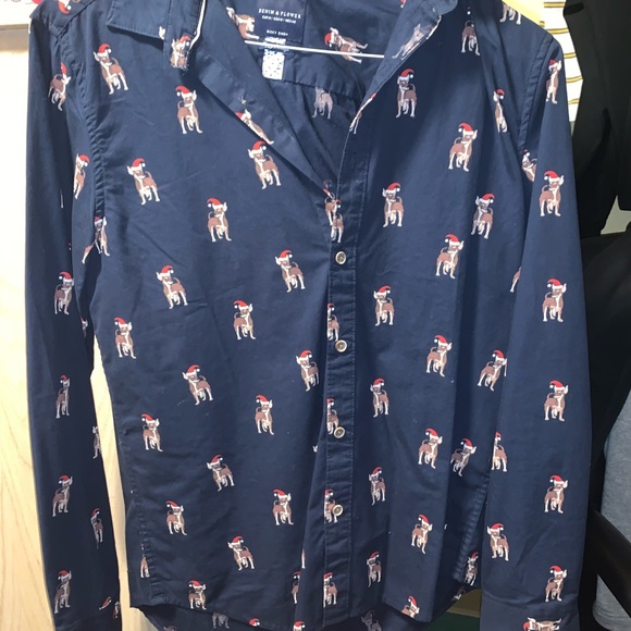 Holiday Dogs with Santa Hats Button down, Size L - Picture 2 of 4